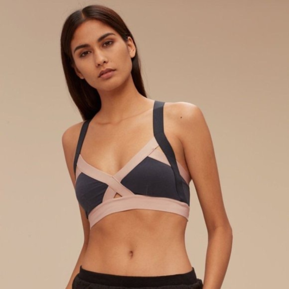 Aritzia Community Rasa strappy criss-cross bra